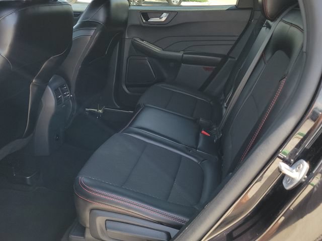 Certified 2025 Ford Escape ST-Line AWD/4WD image 8
