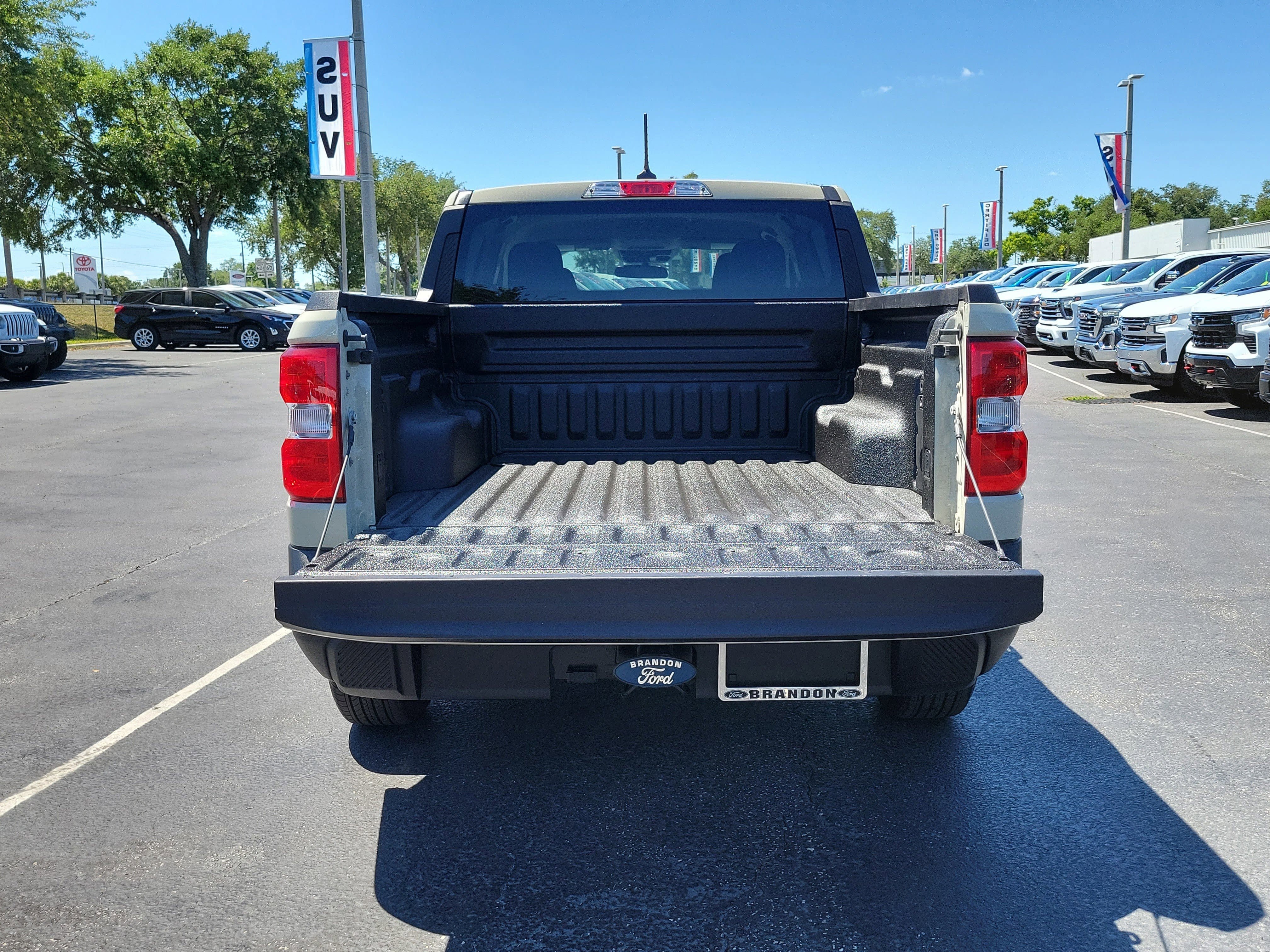 Certified 2024 Ford Maverick XLT FWD image 9