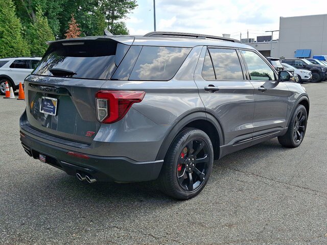 Certified 2023 Ford Explorer ST w/ Equipment Group 401A AWD/4WD image 17