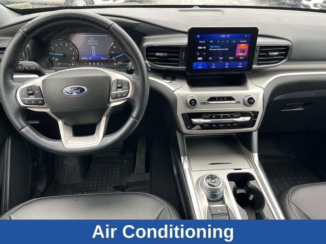 Certified 2022 Ford Explorer XLT w/ Equipment Group 202A AWD/4WD image 15