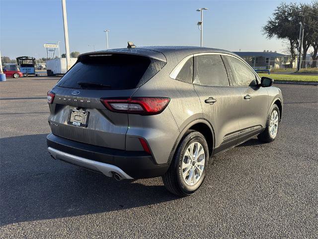 Certified 2023 Ford Escape Active image 3