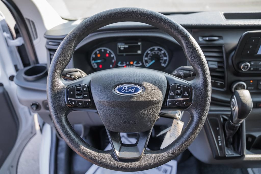 Certified 2025 Ford Transit 250 Low Roof w/ Exterior Upgrade Package RWD image 32