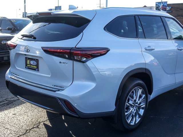 Used 2026 Toyota Highlander Limited AWD/4WD image 9
