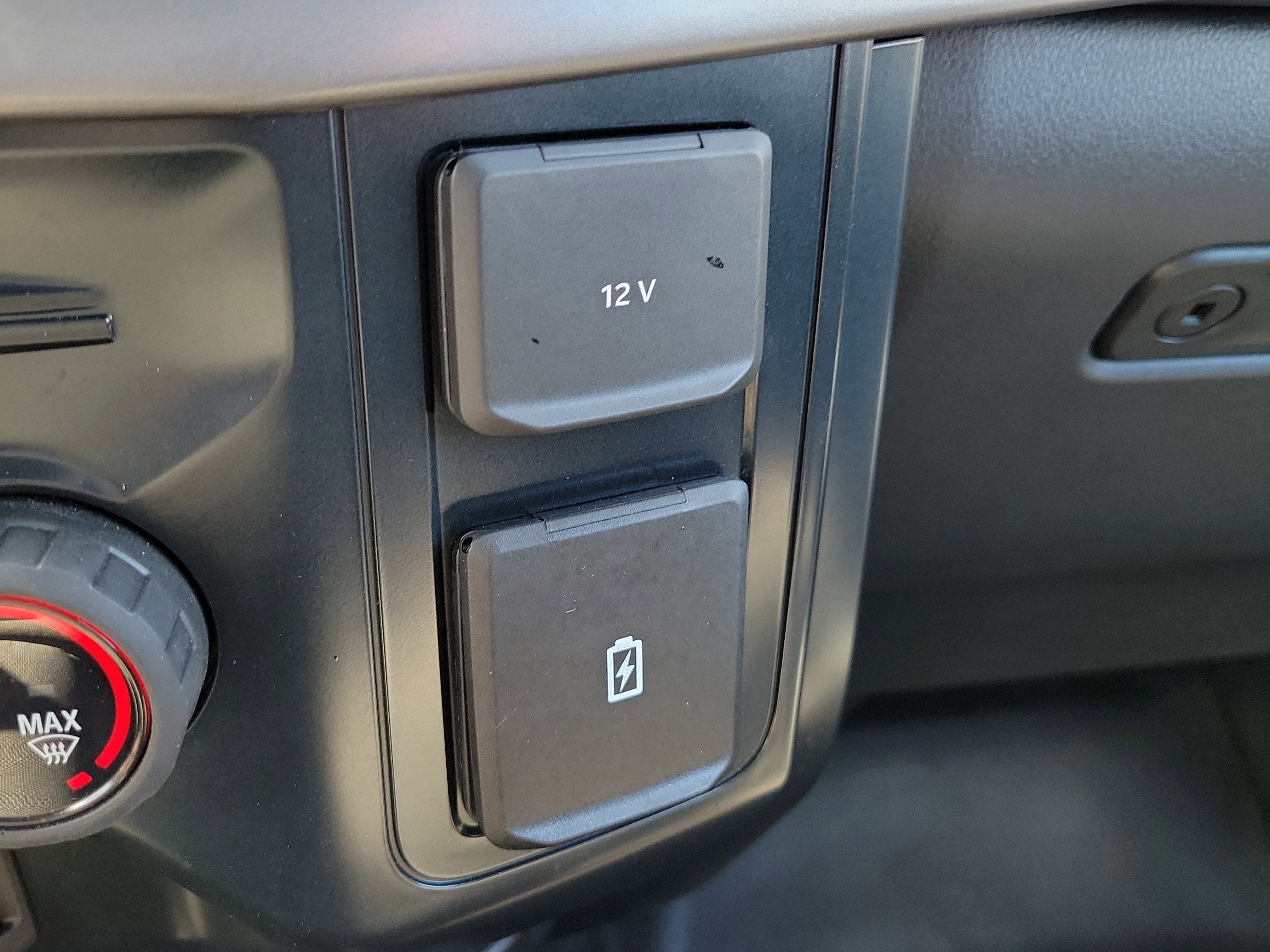 Certified 2024 Ford F150 XL image 22