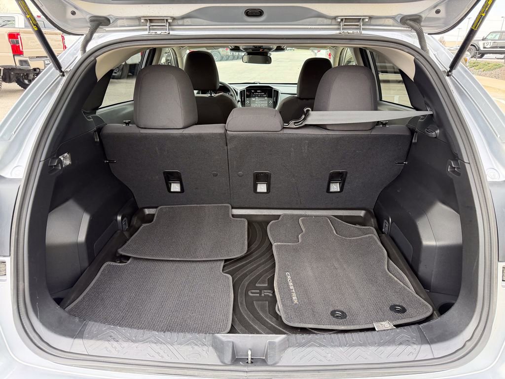 Used 2025 Subaru Crosstrek 2.0i Premium image 14