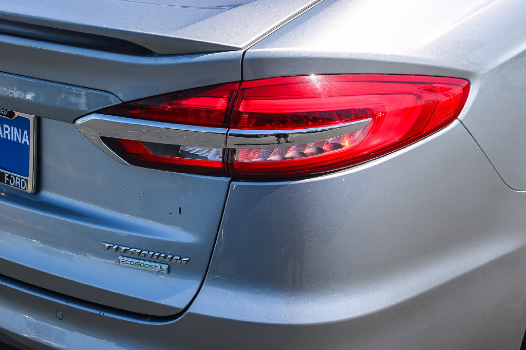Certified 2020 Ford Fusion Titanium FWD image 8