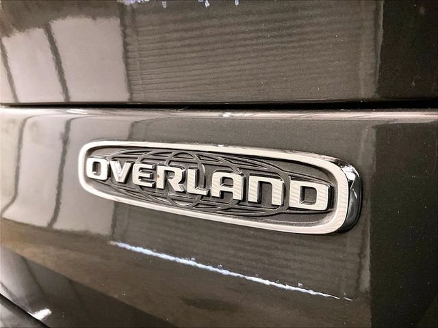 Used 2021 Jeep Grand Cherokee L Overland w/ Luxury Tech Group IV AWD/4WD image 13