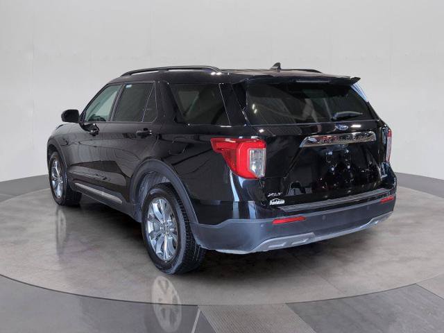 Certified 2022 Ford Explorer XLT w/ Equipment Group 202A AWD/4WD image 3