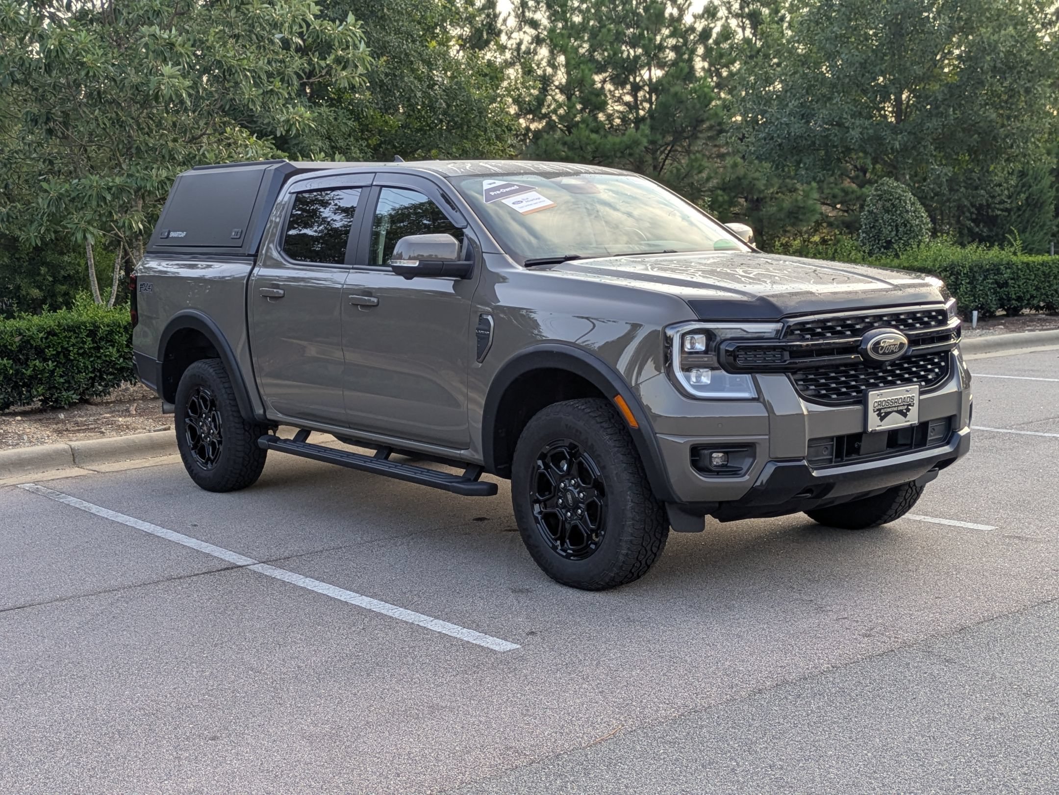 Certified 2025 Ford Ranger Lariat w/ FX4 Off-Road Package AWD/4WD image 2