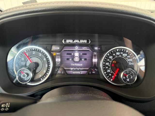 Used 2024 RAM 1500 Laramie RWD image 12