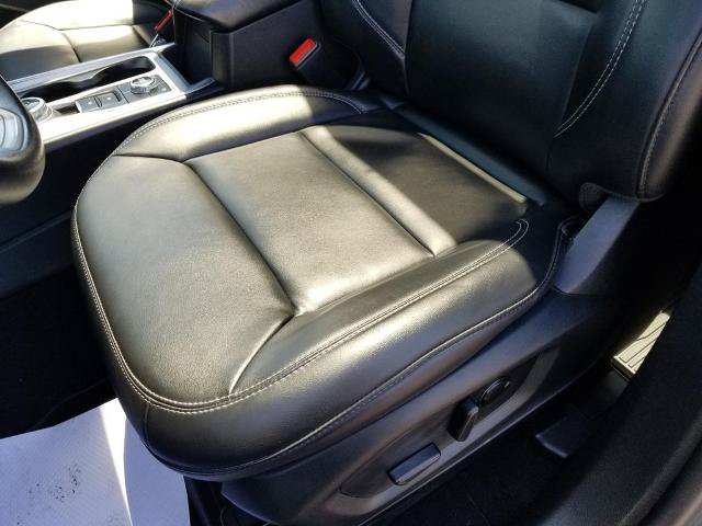 Certified 2023 Ford Explorer XLT w/ Equipment Group 202A AWD/4WD image 14
