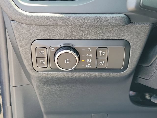 Certified 2025 Ford Escape SE FWD image 25