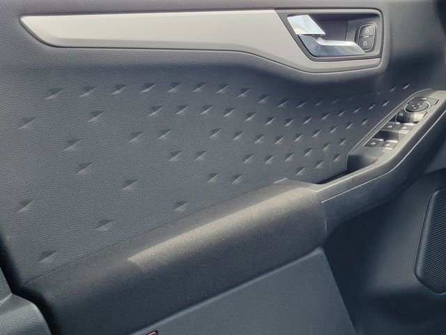 Certified 2020 Ford Escape SE AWD/4WD image 37