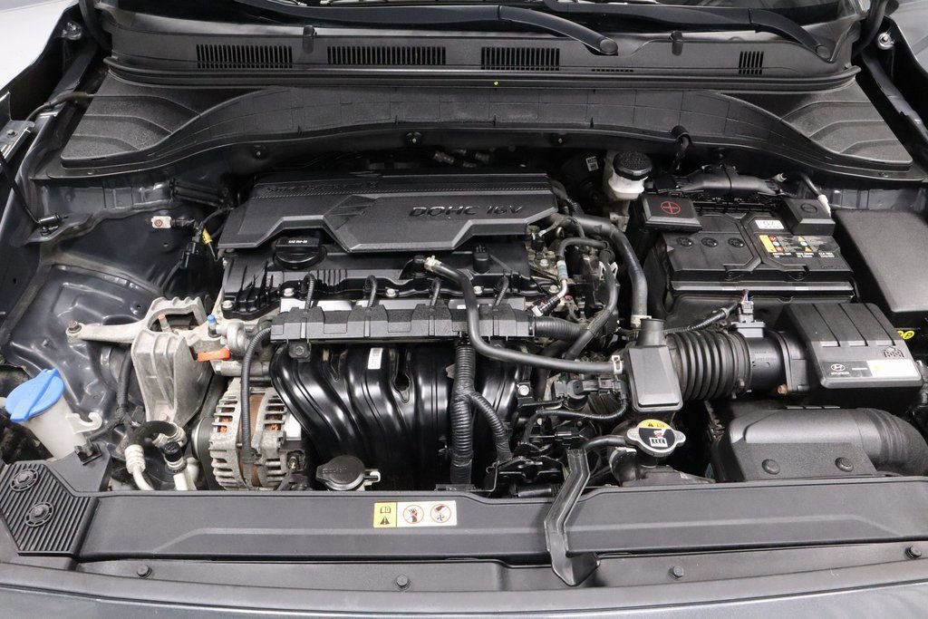 Used 2022 Hyundai Kona SE image 13