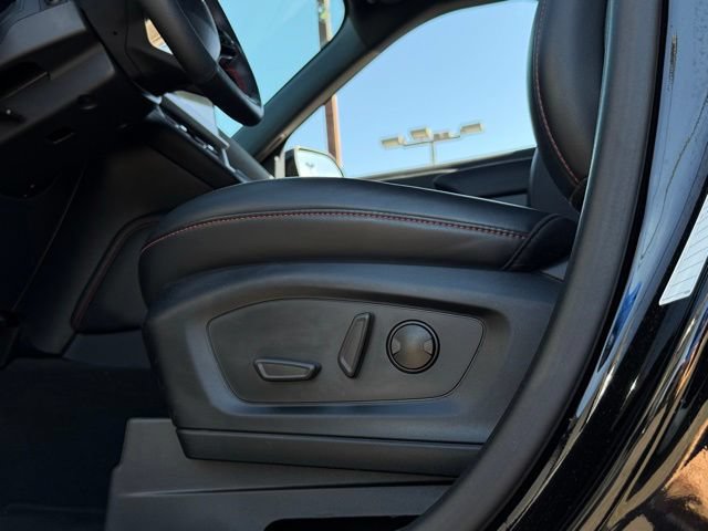 Certified 2025 Ford Explorer ST-Line w/ ST-Line Street Pack AWD/4WD image 15