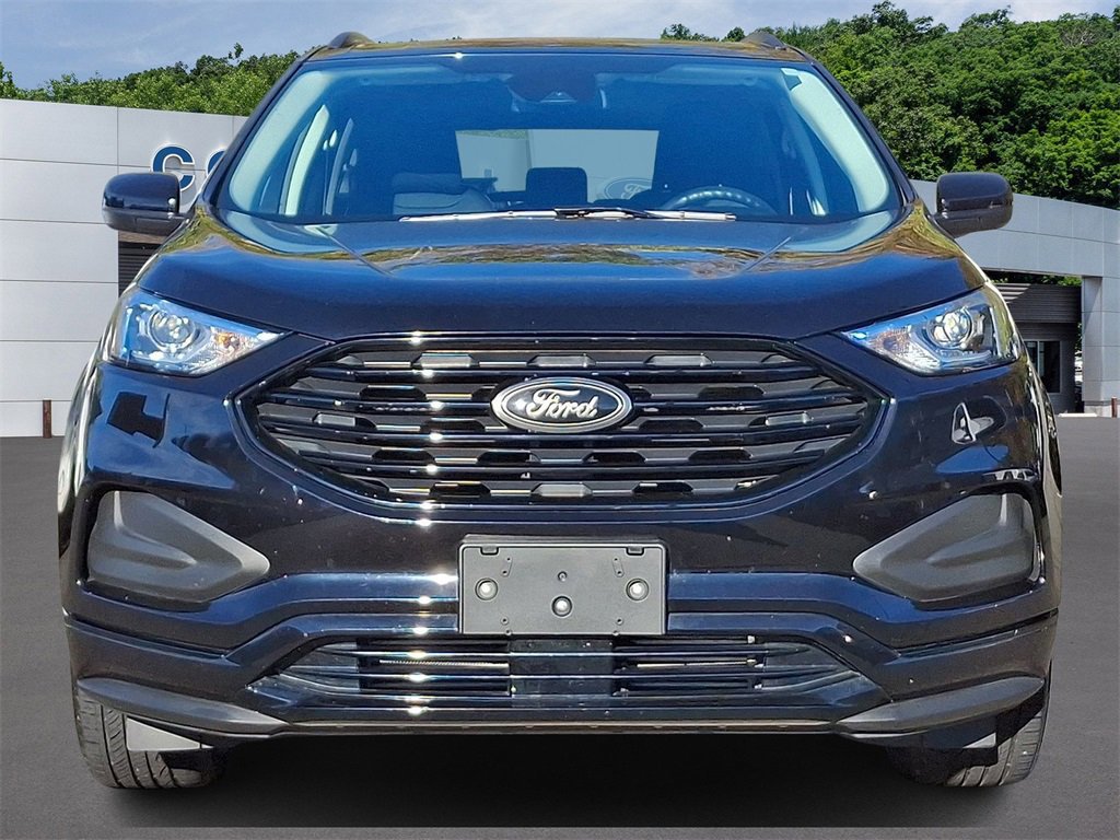 Certified 2022 Ford Edge SE w/ Black Appearance Package image 7