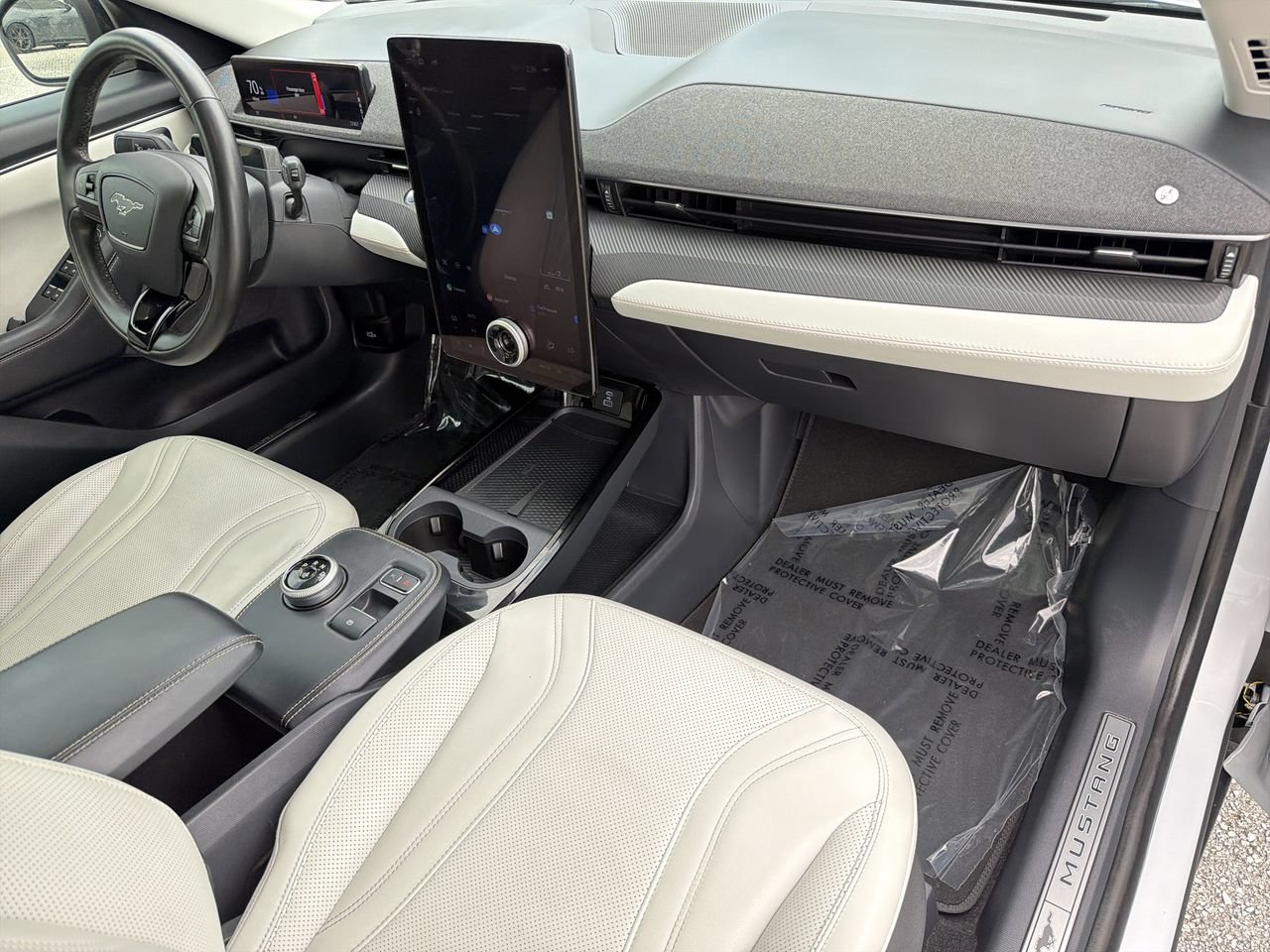 Certified 2023 Ford Mustang Mach-E Premium AWD/4WD image 11