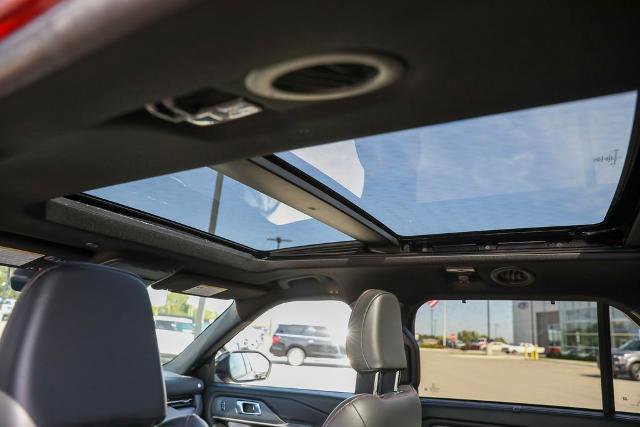 Certified 2025 Ford Explorer ST image 31