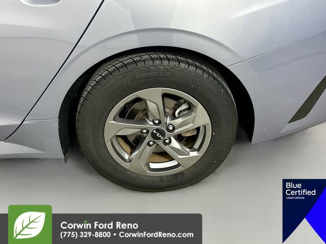 Used 2022 Kia K5 LXS image 31