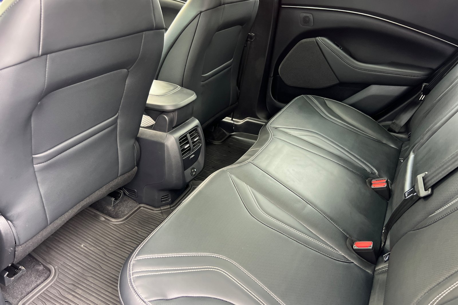 Certified 2023 Ford Mustang Mach-E Premium RWD image 4