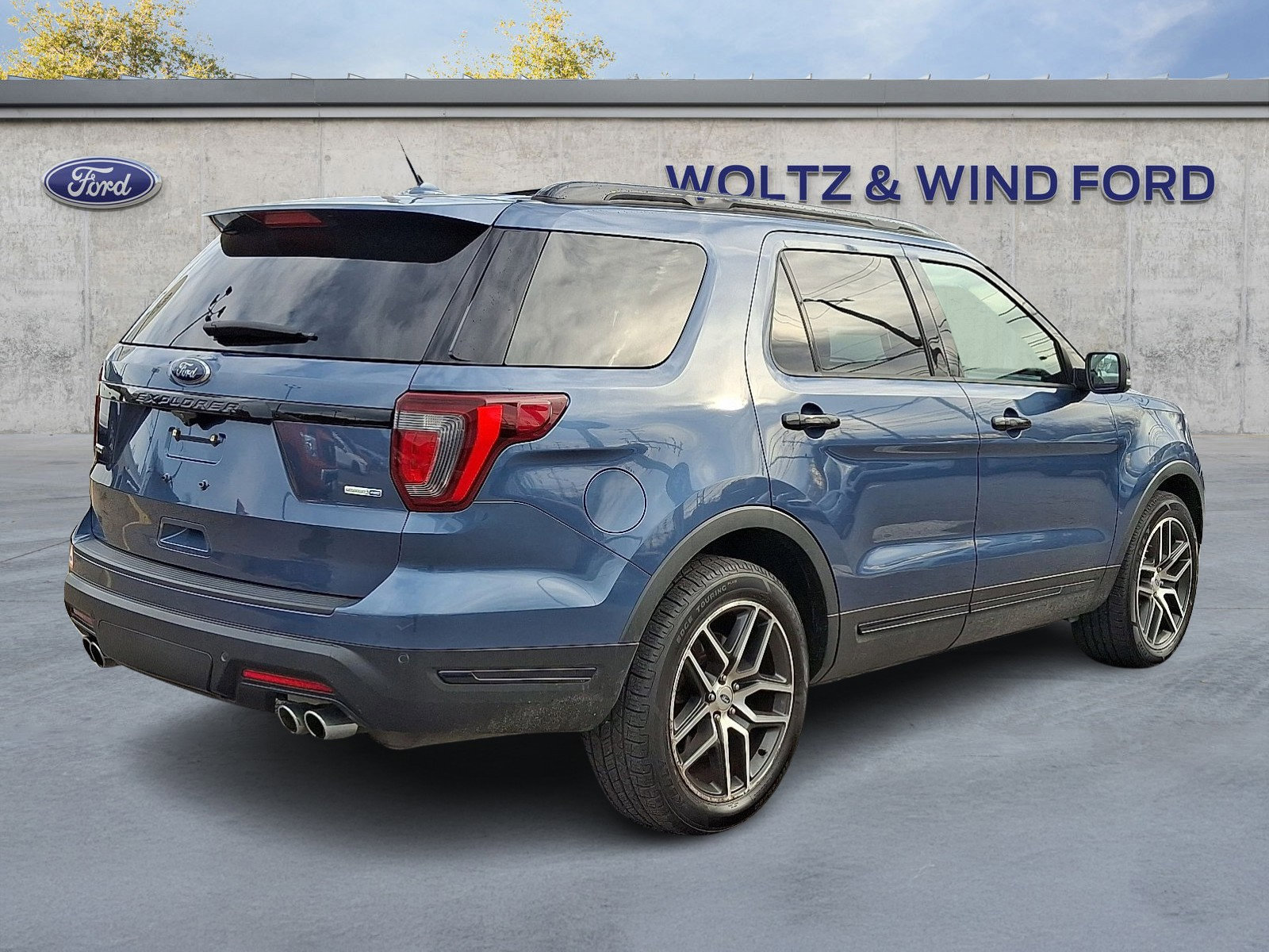 Certified 2019 Ford Explorer Sport w/ Equipment Group 401A image 4