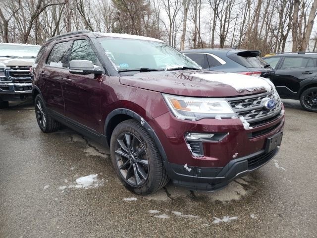 Certified 2018 Ford Explorer XLT w/ Equipment Group 202A image 4