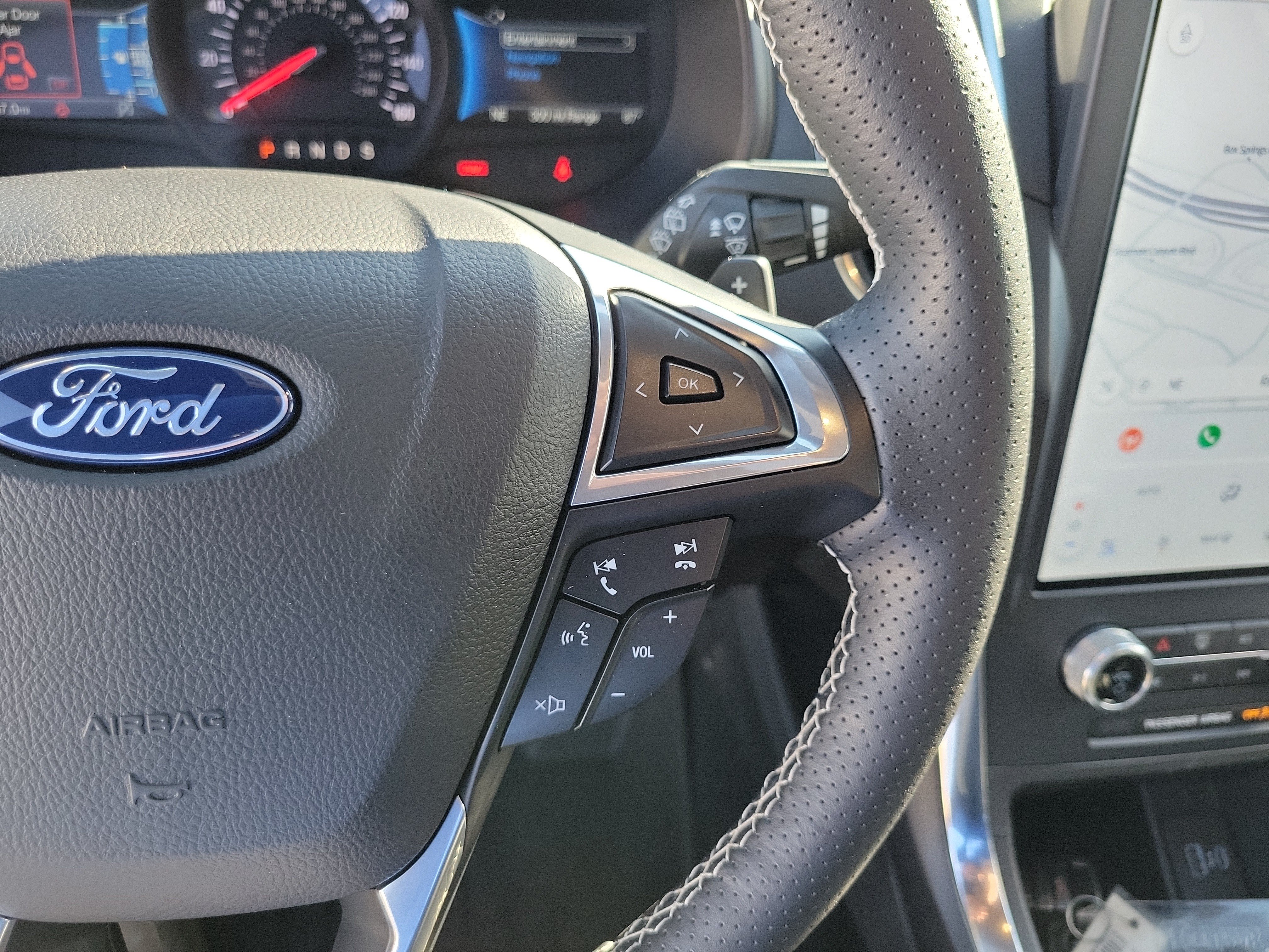 Certified 2023 Ford Edge ST w/ Equipment Group 401A AWD/4WD image 7