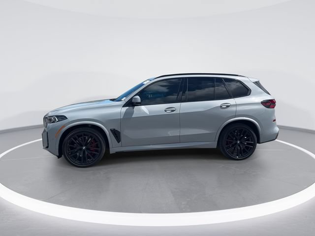 Used 2025 BMW X5 sDrive40i w/ M Sport Package RWD image 4