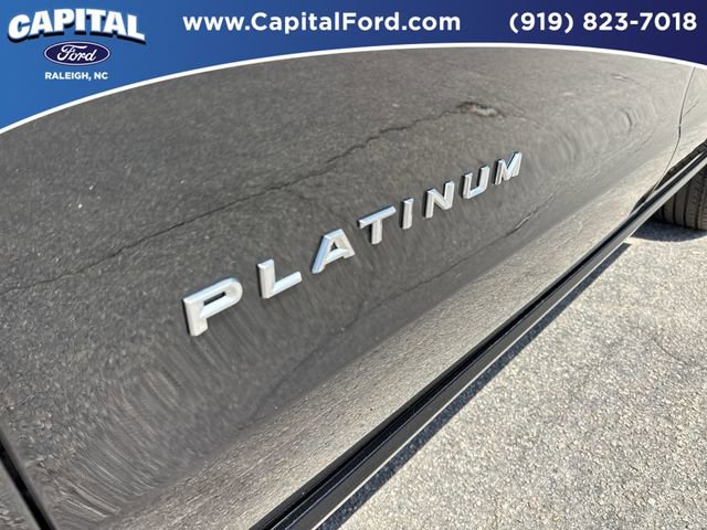 Certified 2025 Ford Expedition Max Platinum w/ Driver's Package AWD/4WD image 14