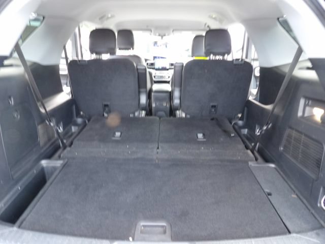 Certified 2023 Ford Explorer XLT w/ Equipment Group 202A RWD image 27