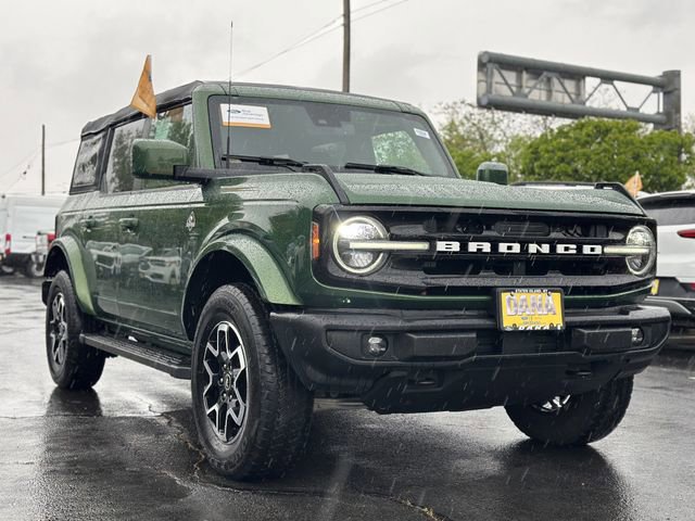 Certified 2024 Ford Bronco Outer Banks AWD/4WD image 8