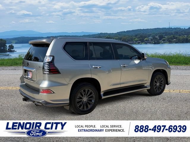 Used 2023 Lexus GX 460 Luxury w/ Sport Design Package AWD/4WD image 3