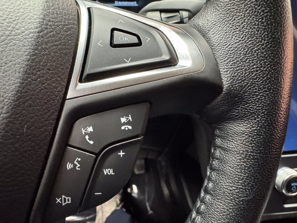 Certified 2023 Ford Edge SEL AWD/4WD image 17