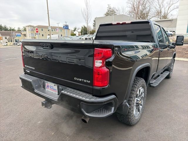 Used 2024 Chevrolet Silverado 2500 Custom w/ Custom Value Package image 5