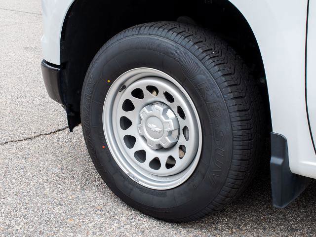 Used 2024 Chevrolet Silverado 1500 W/T w/ WT Value Package image 5