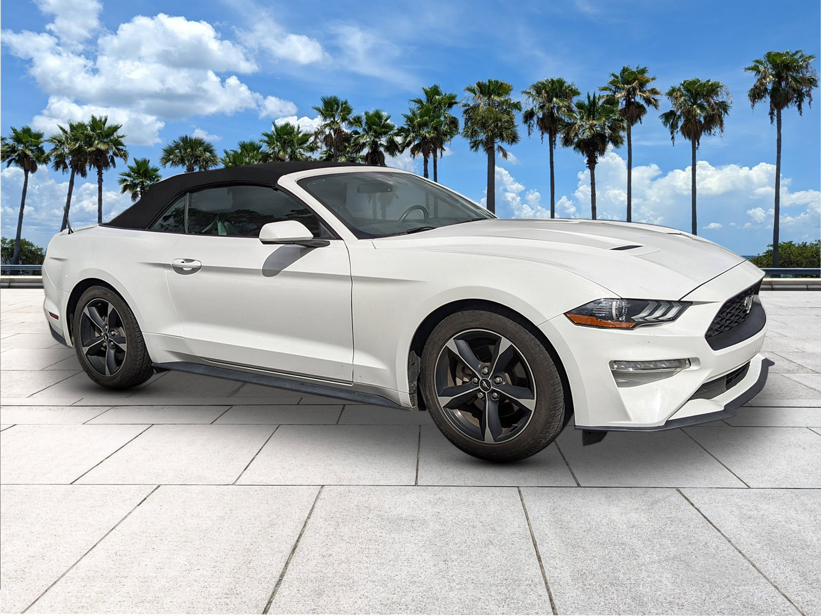 Certified 2018 Ford Mustang Convertible w/ Equipment Group 101A image 2