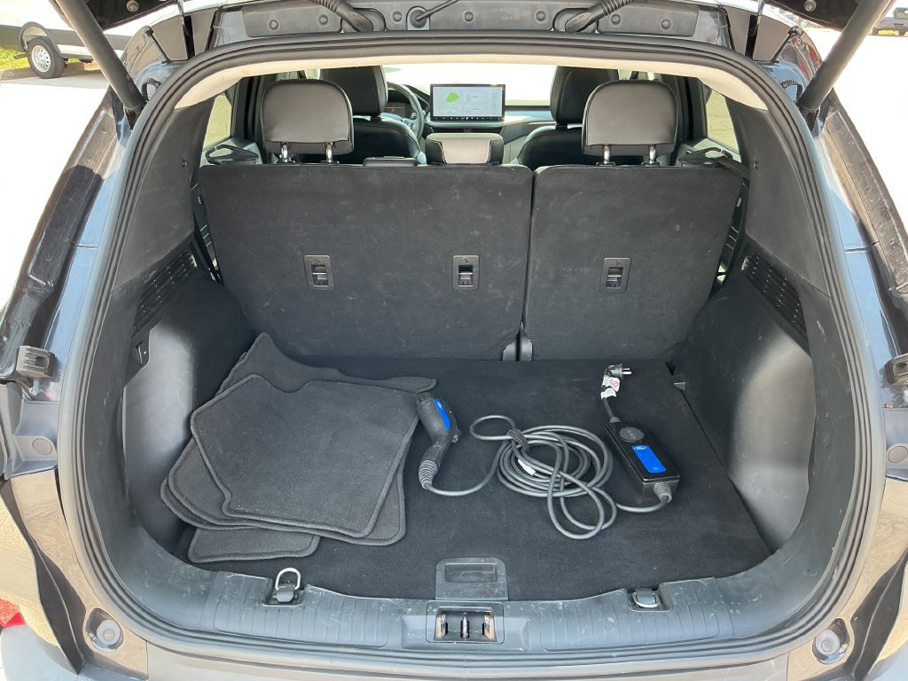 Certified 2023 Ford Escape SE FWD image 13