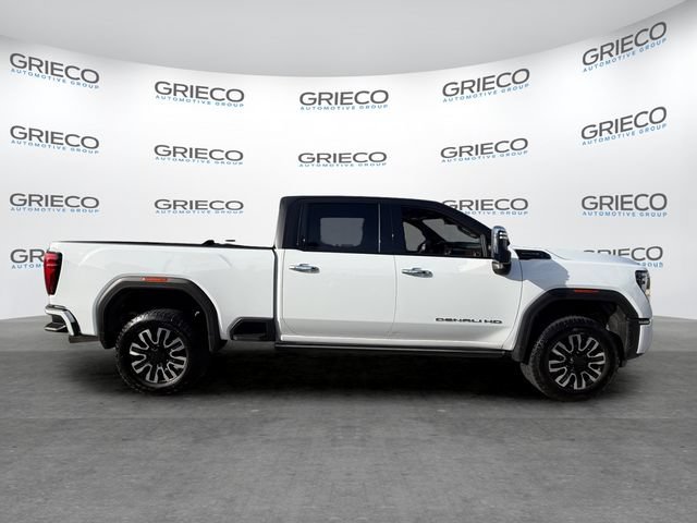 Used 2025 GMC Sierra 2500 Denali Ultimate w/ Max Trailering Package AWD/4WD image 8