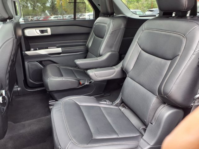 Certified 2023 Ford Explorer Limited w/ Limited Technology Package AWD/4WD image 8