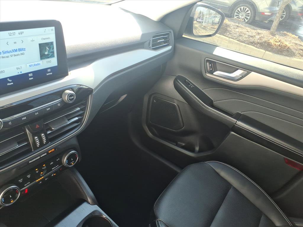 Certified 2022 Ford Escape SEL image 20