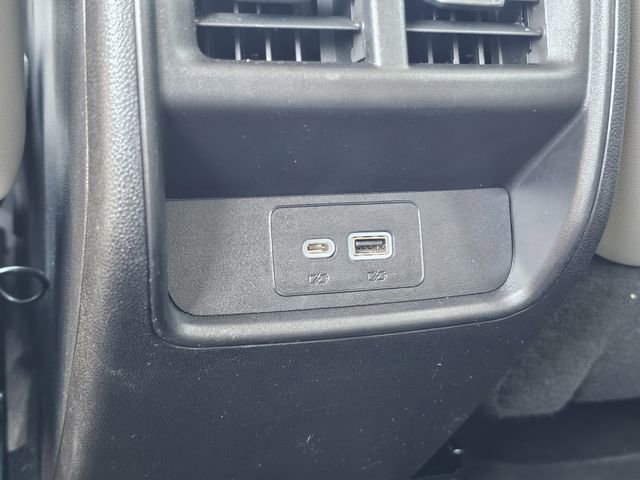 Used 2023 Cadillac XT4 Premium Luxury image 18