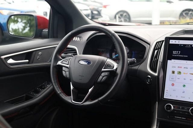 Certified 2024 Ford Edge ST-Line AWD/4WD image 23