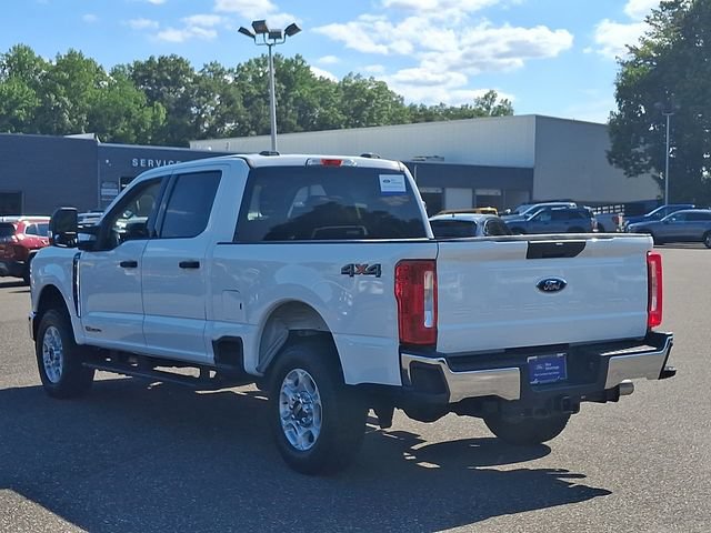 Certified 2025 Ford F250 XLT AWD/4WD image 4