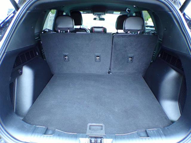 Certified 2024 Ford Escape ST-Line w/ Tech Pack #1 AWD/4WD image 8