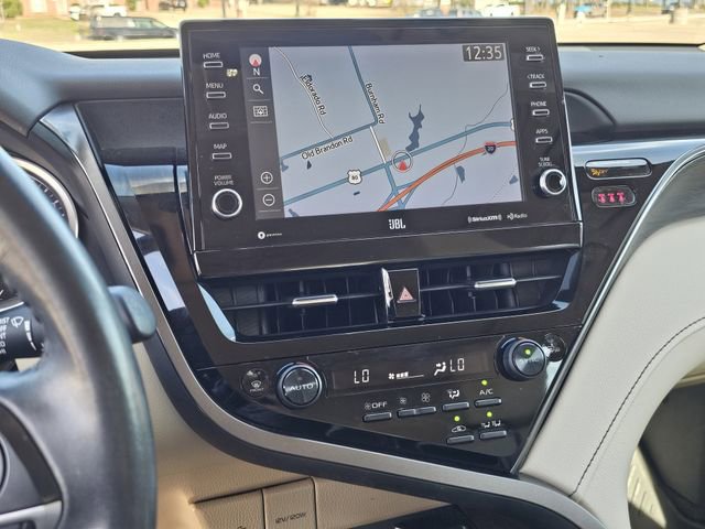 Used 2023 Toyota Camry XLE image 9