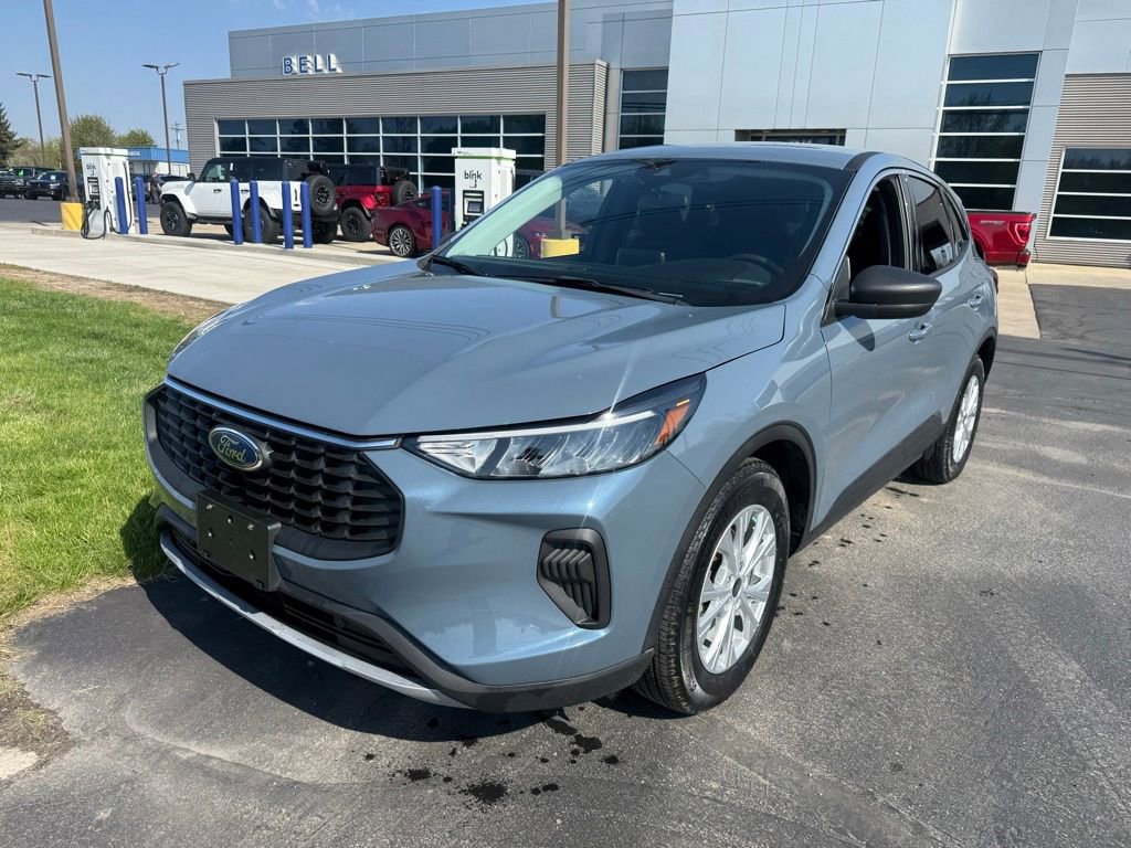 Certified 2023 Ford Escape Active image 5
