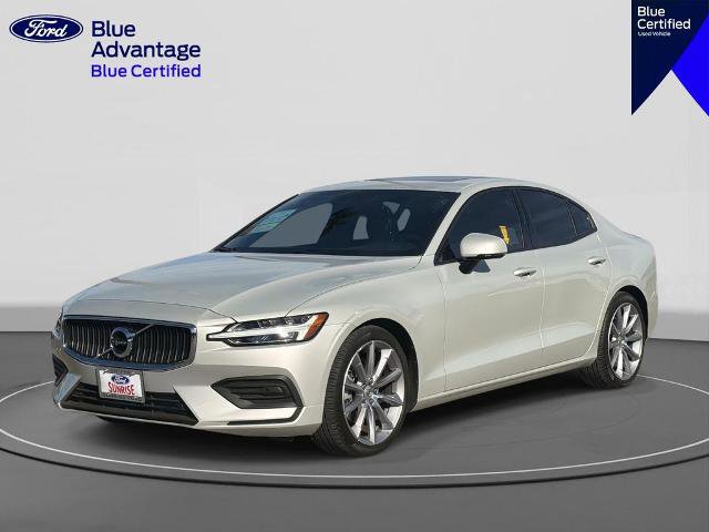 Used 2019 Volvo S60 T5 Momentum w/ Premium Package image 1
