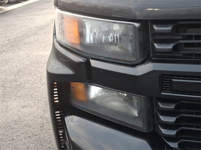 Used 2021 Chevrolet Silverado 1500 Custom image 9