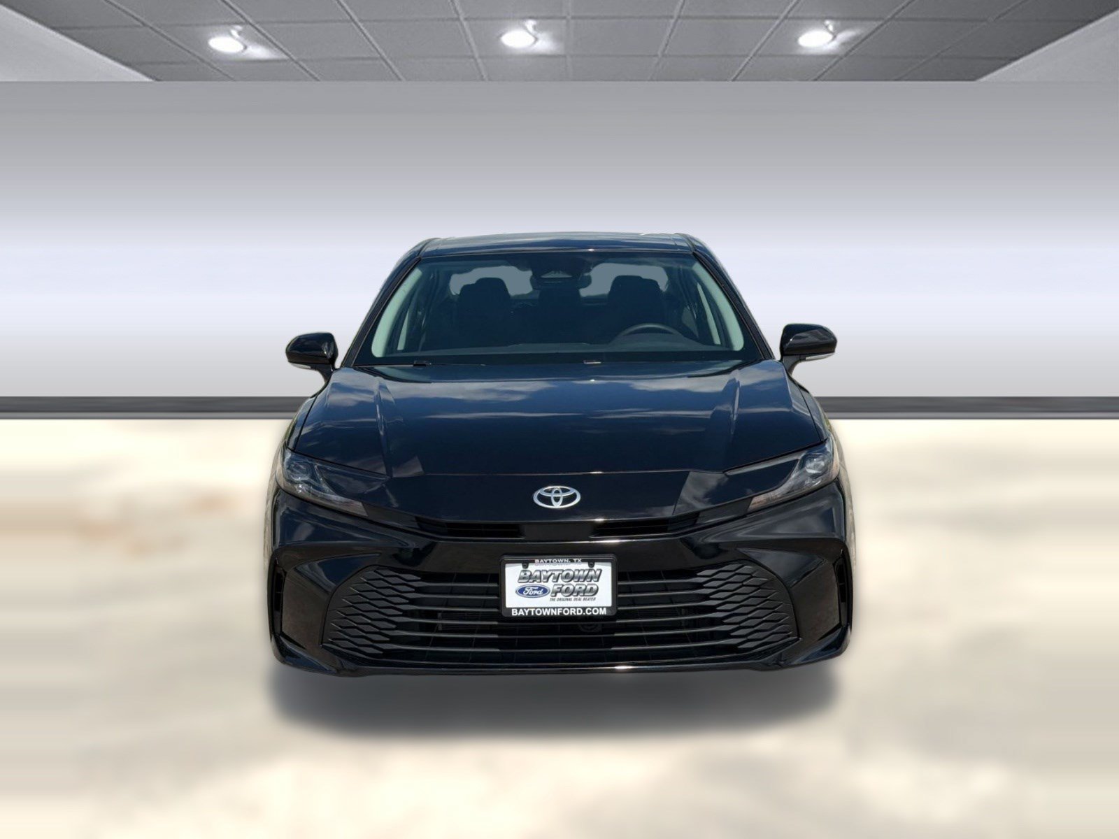 Used 2025 Toyota Camry LE w/ Convenience Package FWD image 6