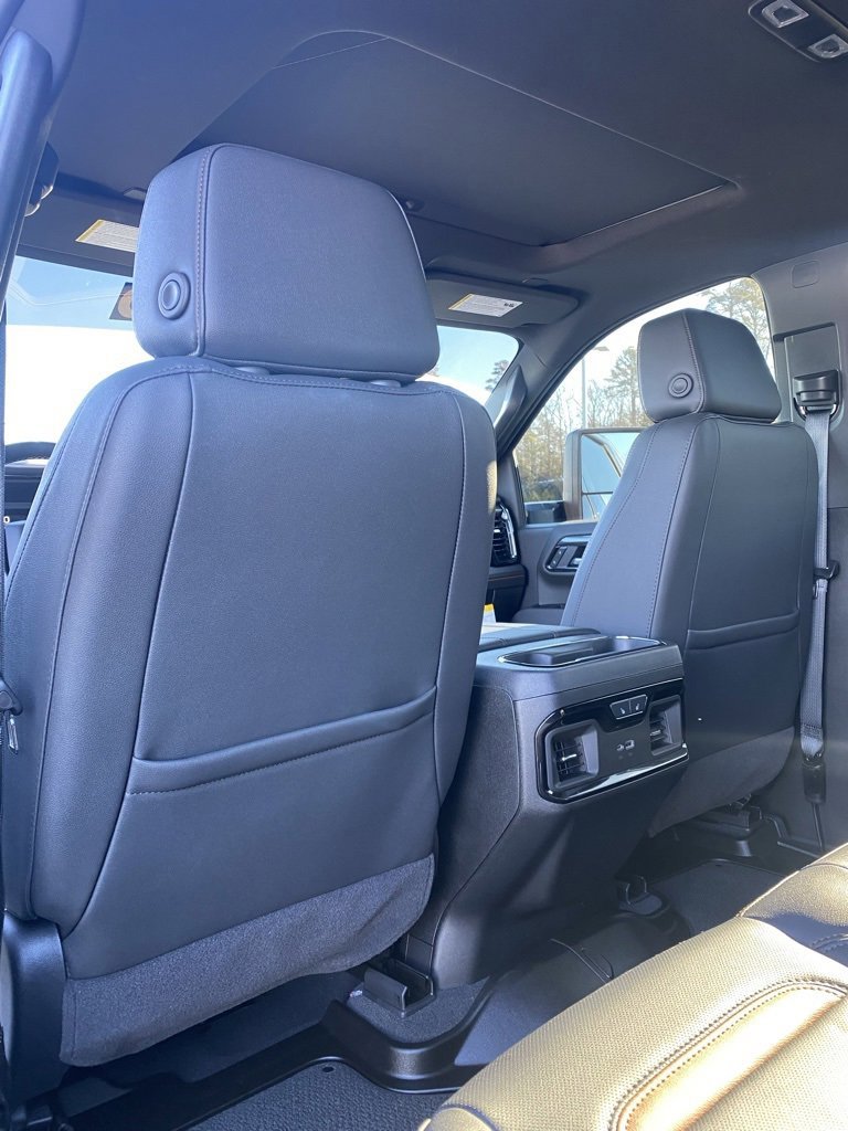 Used 2026 GMC Sierra 2500 AT4 w/ AT4 Premium Plus Package image 24